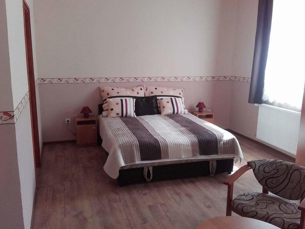 Reka Vendeghaz Hotel Tokaj Exterior foto